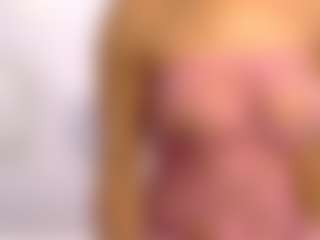 Live cam show with TasteThePeach - Lovense on Uber Horny