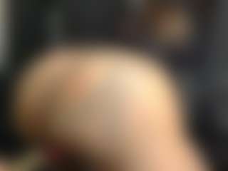 TasteThePeach's Live Sex Cam Show