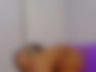 TasteThePeach's Live Sex Cam Show