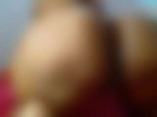 TasteThePeach's Live Sex Cam Show