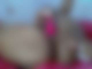 TasteThePeach's Live Sex Cam Show
