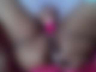 TasteThePeach's Live Sex Cam Show