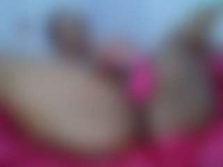 TasteThePeach's Live Sex Cam Show
