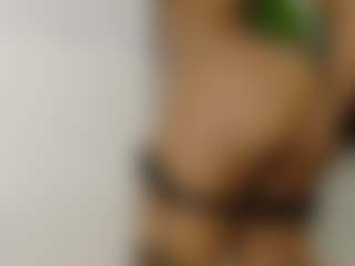 TasteThePeach's Live Sex Cam Show