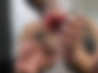 TasteThePeach's Live Sex Cam Show
