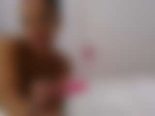 TasteThePeach's Live Sex Cam Show