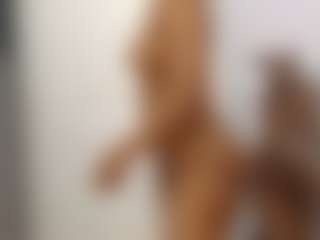 TasteThePeach's Live Sex Cam Show