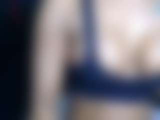 TasteThePeach's Live Sex Cam Show