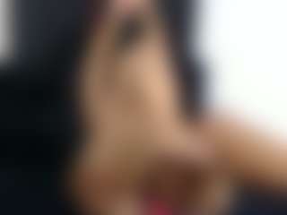 Live-Cam-Show mit TasteThePeach - Abs auf Camsoda
