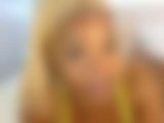 TasteThePeach's Live Sex Cam Show