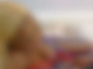 TasteThePeach's Live Sex Cam Show