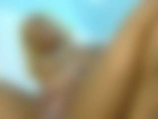 TasteThePeach's Live Sex Cam Show