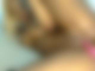 TasteThePeach's Live Sex Cam Show