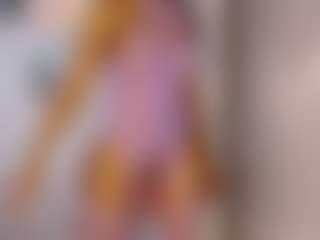 Live cam show with TasteThePeach - Sexwebcam Curvy on Camsoda