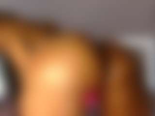 TasteThePeach's Live Sex Cam Show