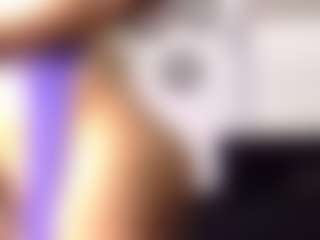 TasteThePeach's Live Sex Cam Show