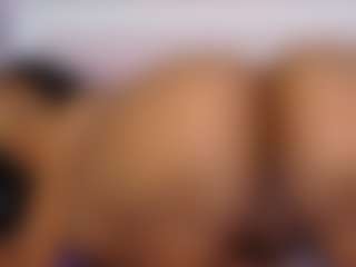 TasteThePeach's Live Sex Cam Show