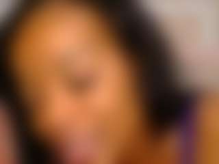 TasteThePeach's Live Sex Cam Show