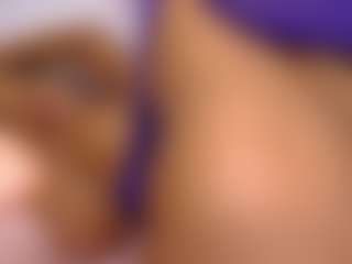 TasteThePeach's Live Sex Cam Show