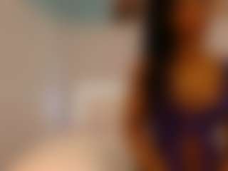 Live cam show with TasteThePeach - Black Shaved Pussy on Hubzter Live