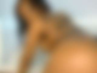 TasteThePeach's Live Sex Cam Show