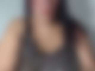 Live cam show with Birdie - Nipple Piercings on SpankPalCams
