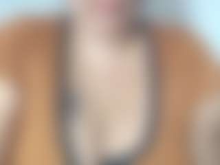 Live cam show with Birdie - Tattoos Granny on Cam Slut