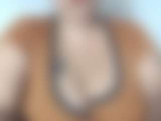 Live cam show with Birdie - Granny Dildo on SinfulBabes