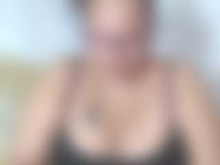 Live cam show with Birdie - Mature on Free Soda