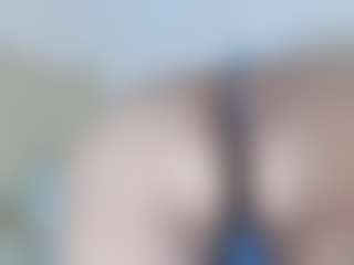 Live cam show with Birdie - Granny on Camsoda