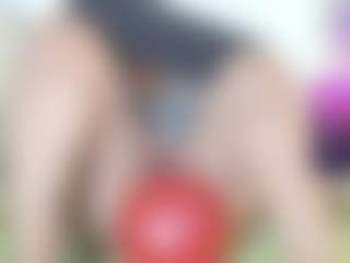 Live cam show with Birdie - Granny on Camsoda