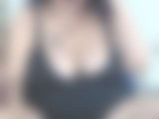 Live cam show with Birdie - Granny MILF on Stripli.com