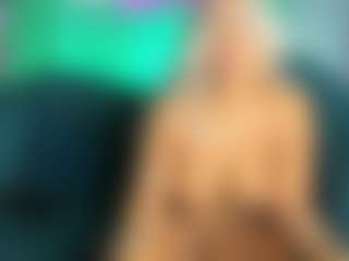 Live cam show with riri-brunnete - Blowjob on xDating