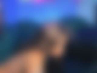 riri-brunnete's Live Sex Cam Show