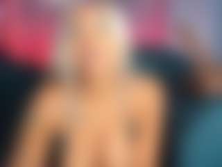 riri-brunnete's Live Sex Cam Show