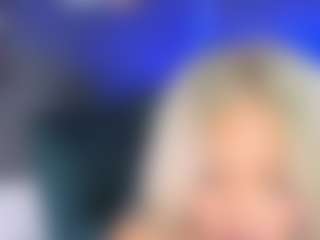 riri-brunnete's Live Sex Cam Show