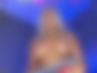 riri-brunnete's Live Sex Cam Show