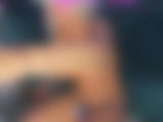 riri-brunnete's Live Sex Cam Show