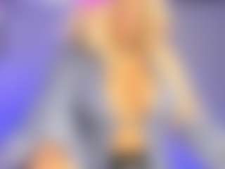 Live cam show with riri-brunnete - Fetish on Fling VIP Chat