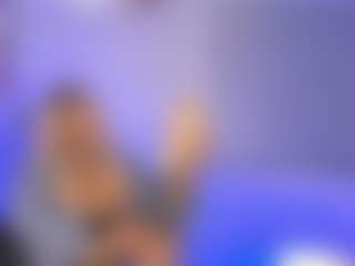 riri-brunnete's Live Sex Cam Show