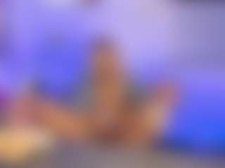 riri-brunnete's Live Sex Cam Show