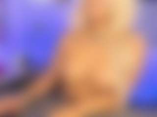 riri-brunnete's Live Sex Cam Show