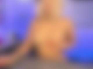 riri-brunnete's Live Sex Cam Show