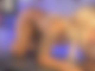 riri-brunnete's Live Sex Cam Show