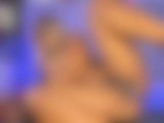 riri-brunnete's Live Sex Cam Show