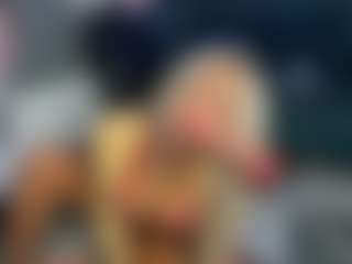 Live cam show with riri-brunnete - BBW on Soda Cam