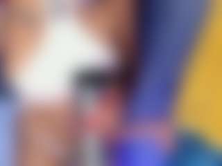 riri-brunnete's Live Sex Cam Show