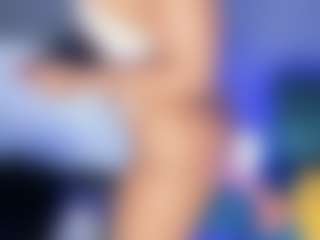 Live cam show with riri-brunnete - Strip Ebony on https://playwithruby.com | colombia