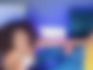 Live cam show with riri-brunnete - Public Toys on x69.live