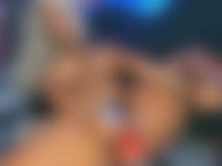 riri-brunnete's Live Sex Cam Show
